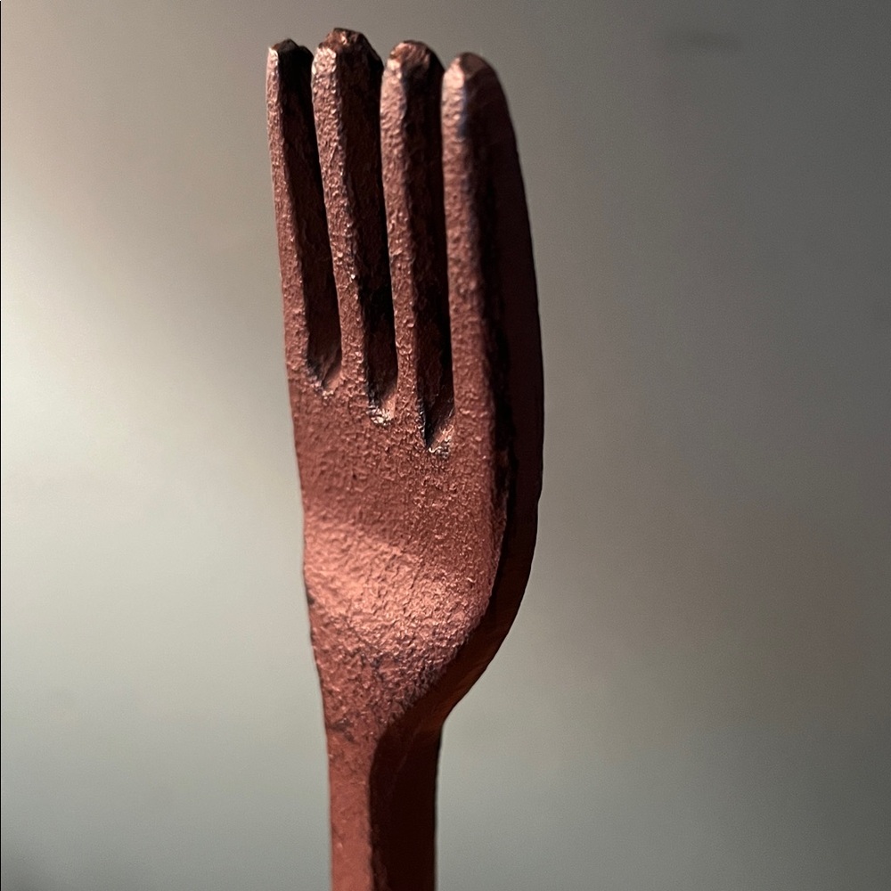 Cast Iron Papertowel holder - Picture 3 of 8